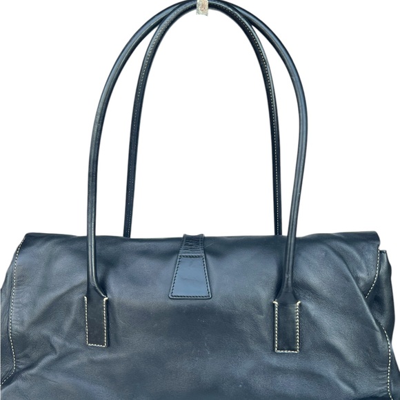 Gorgeous Lambskin Prada - Picture 4 of 7